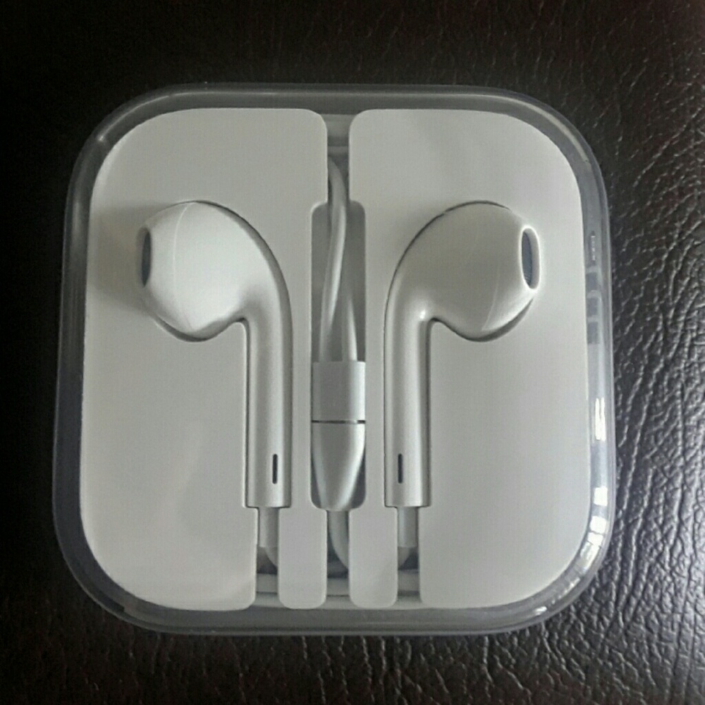 Apple Earpods (No Remote or Mic) NWOT